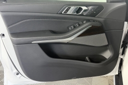 BMW X5 sDrive40i Sports Activity Vehicle 2026