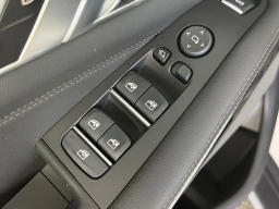 BMW X5 sDrive40i Sports Activity Vehicle 2026