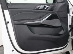 BMW X5 sDrive40i Sports Activity Vehicle 2026