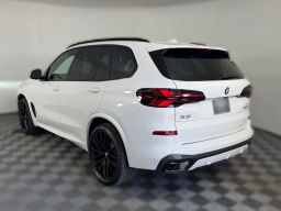 BMW X5 sDrive40i Sports Activity Vehicle 2026
