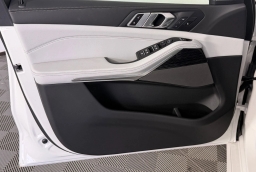 BMW X5 sDrive40i Sports Activity Vehicle 2026