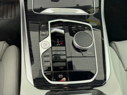BMW X5 sDrive40i Sports Activity Vehicle 2026