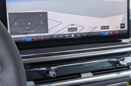 BMW X5 sDrive40i Sports Activity Vehicle 2026