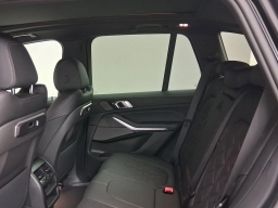 BMW X5 sDrive40i Sports Activity Vehicle 2026