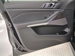 BMW X5 sDrive40i Sports Activity Vehicle 2026