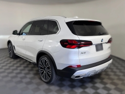 BMW X5 sDrive40i Sports Activity Vehicle 2026