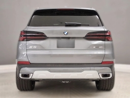 BMW X5 sDrive40i Sports Activity Vehicle 2026