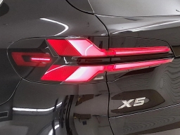 BMW X5 sDrive40i Sports Activity Vehicle 2026