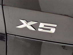 BMW X5 sDrive40i Sports Activity Vehicle 2026