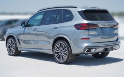 BMW X5 sDrive40i Sports Activity Vehicle 2026