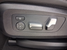 BMW X5 sDrive40i Sports Activity Vehicle 2026