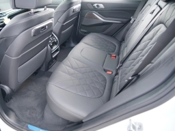 BMW X5 sDrive40i Sports Activity Vehicle 2026