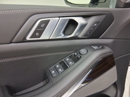 BMW X5 sDrive40i Sports Activity Vehicle 2026