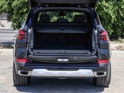 BMW X5 sDrive40i Sports Activity Vehicle 2026