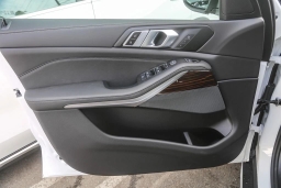 BMW X5 sDrive40i Sports Activity Vehicle 2026