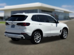 BMW X5 sDrive40i Sports Activity Vehicle 2026