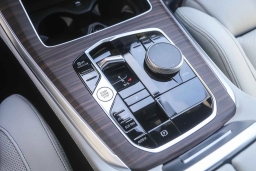 BMW X5 sDrive40i Sports Activity Vehicle 2026