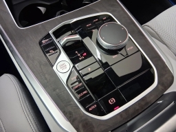 BMW X5 sDrive40i Sports Activity Vehicle 2026