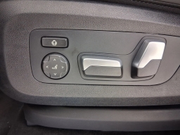 BMW X5 sDrive40i Sports Activity Vehicle 2026