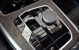 BMW X5 sDrive40i Sports Activity Vehicle 2026