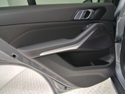 BMW X5 sDrive40i Sports Activity Vehicle 2026
