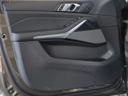 BMW X5 sDrive40i Sports Activity Vehicle 2026