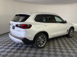 BMW X5 sDrive40i Sports Activity Vehicle 2026
