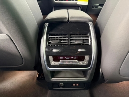 BMW X5 sDrive40i Sports Activity Vehicle 2026