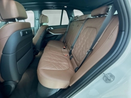BMW X5 sDrive40i Sports Activity Vehicle 2026