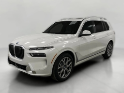 BMW X7 xDrive40i Sports Activity Vehicle 2026