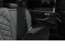 BMW X7 xDrive40i Sports Activity Vehicle 2027