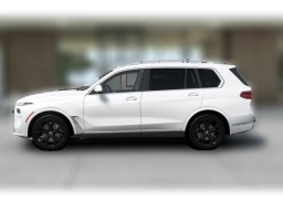 BMW X7 xDrive40i Sports Activity Vehicle 2027