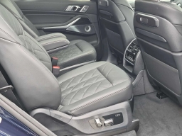 BMW X7 xDrive40i Sports Activity Vehicle 2027