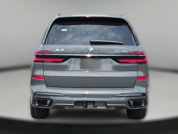 BMW X7 xDrive40i Sports Activity Vehicle 2027