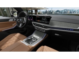 BMW X7 xDrive40i Sports Activity Vehicle 2027