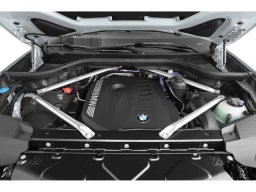 BMW X7 xDrive40i Sports Activity Vehicle 2026