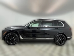 BMW X7 xDrive40i Sports Activity Vehicle 2027