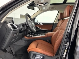 BMW X7 xDrive40i Sports Activity Vehicle 2027