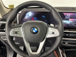 BMW X7 xDrive40i Sports Activity Vehicle 2027