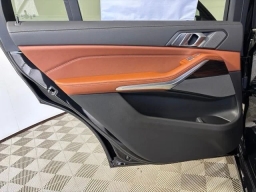 BMW X7 xDrive40i Sports Activity Vehicle 2027