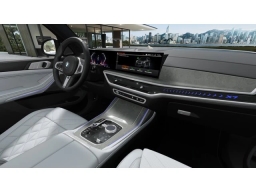 BMW X7 xDrive40i Sports Activity Vehicle 2027