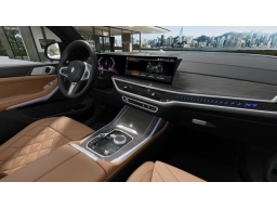 BMW X7 xDrive40i Sports Activity Vehicle 2027
