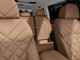 BMW X7 xDrive40i Sports Activity Vehicle 2027