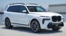 BMW X7 xDrive40i Sports Activity Vehicle 2027