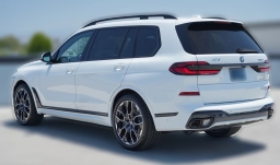 BMW X7 xDrive40i Sports Activity Vehicle 2027