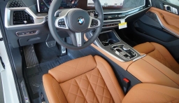 BMW X7 xDrive40i Sports Activity Vehicle 2027