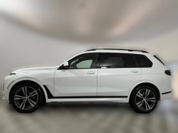 BMW X7 xDrive40i Sports Activity Vehicle 2027