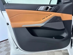 BMW X7 xDrive40i Sports Activity Vehicle 2027