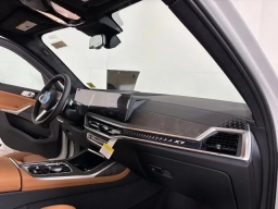 BMW X7 xDrive40i Sports Activity Vehicle 2027