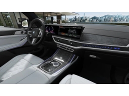 BMW X7 xDrive40i Sports Activity Vehicle 2027